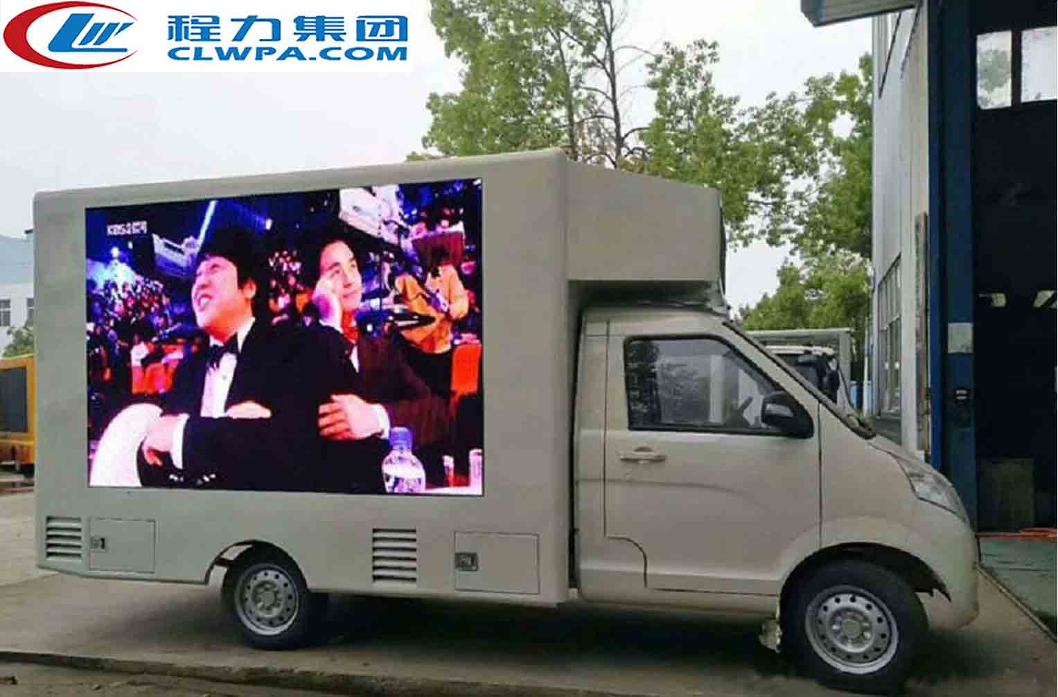 柳机南骏LED广告宣传车_09
