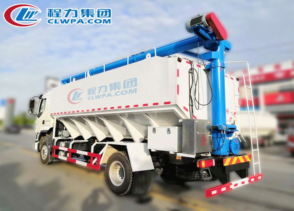 国六柳汽单桥饲料运输车_10