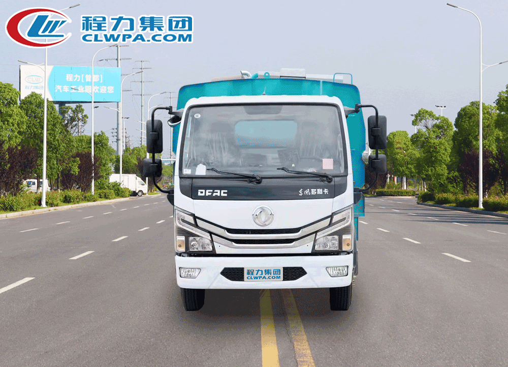 国六东风多利卡6方后置吸尘车_07
