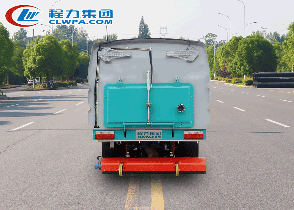 国六东风多利卡6方后置吸尘车_11